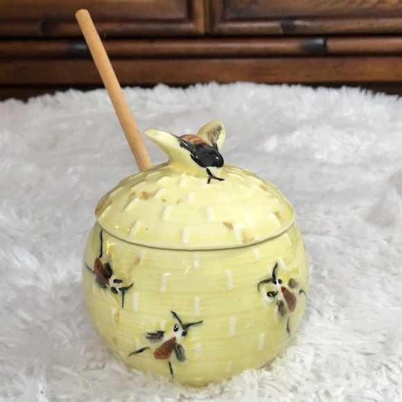 Vintage Yellow Glazed 3D Honey Pot with Wood Honey Dipper - Picture 2 of 8